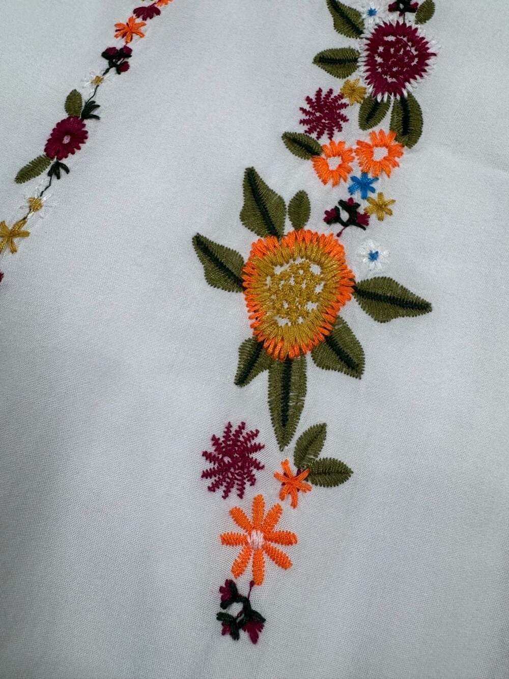 Brickyard Buffalo White Floral Embroidered Shift Dress S Boho Rayon - Picture 4 of 12